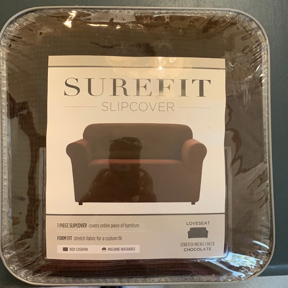 Sure fit Loveseat slipcover, Chocolate brown